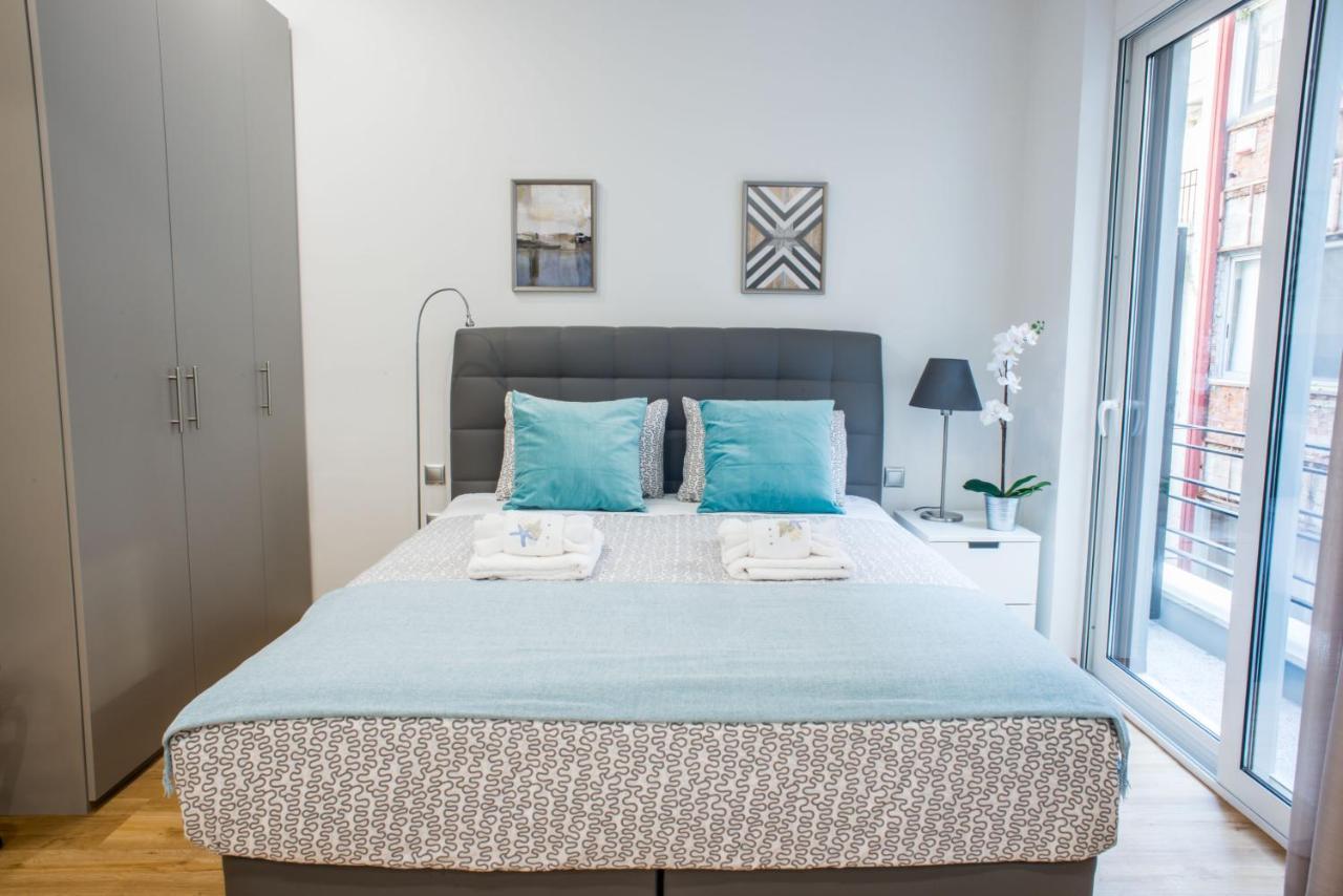 A25 Pristine & Sunny Flat With Balcony At Downtown Athens Lägenhet Exteriör bild